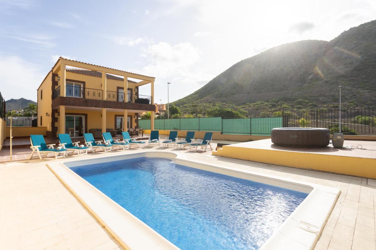 Classbnb - Exclusive Villa With Private Pool 1 Kilometer From Los Cristianos Beach Exterior foto